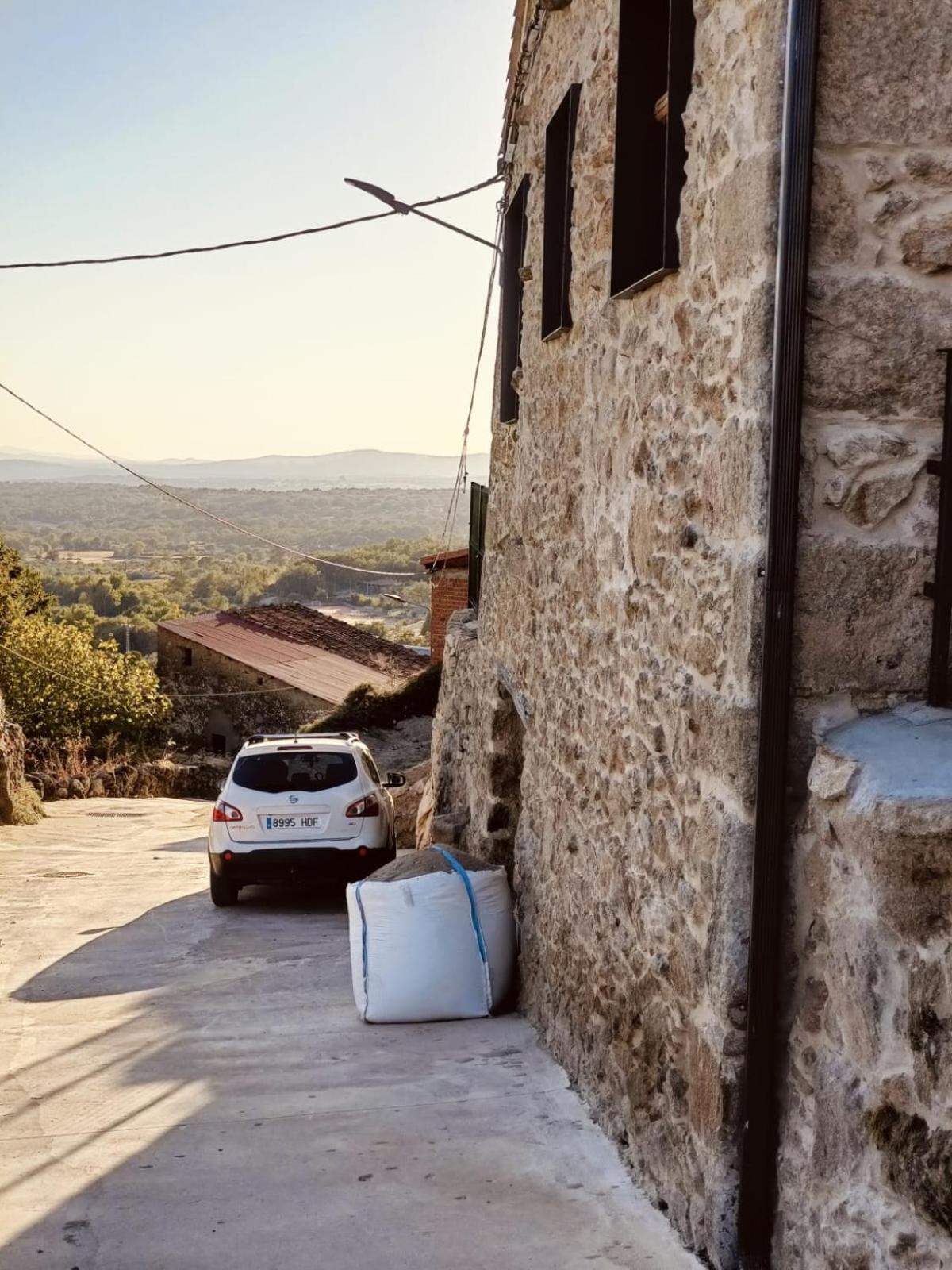 La Casa De Abajo Villa Arroyomolinos de la Vera Bagian luar foto